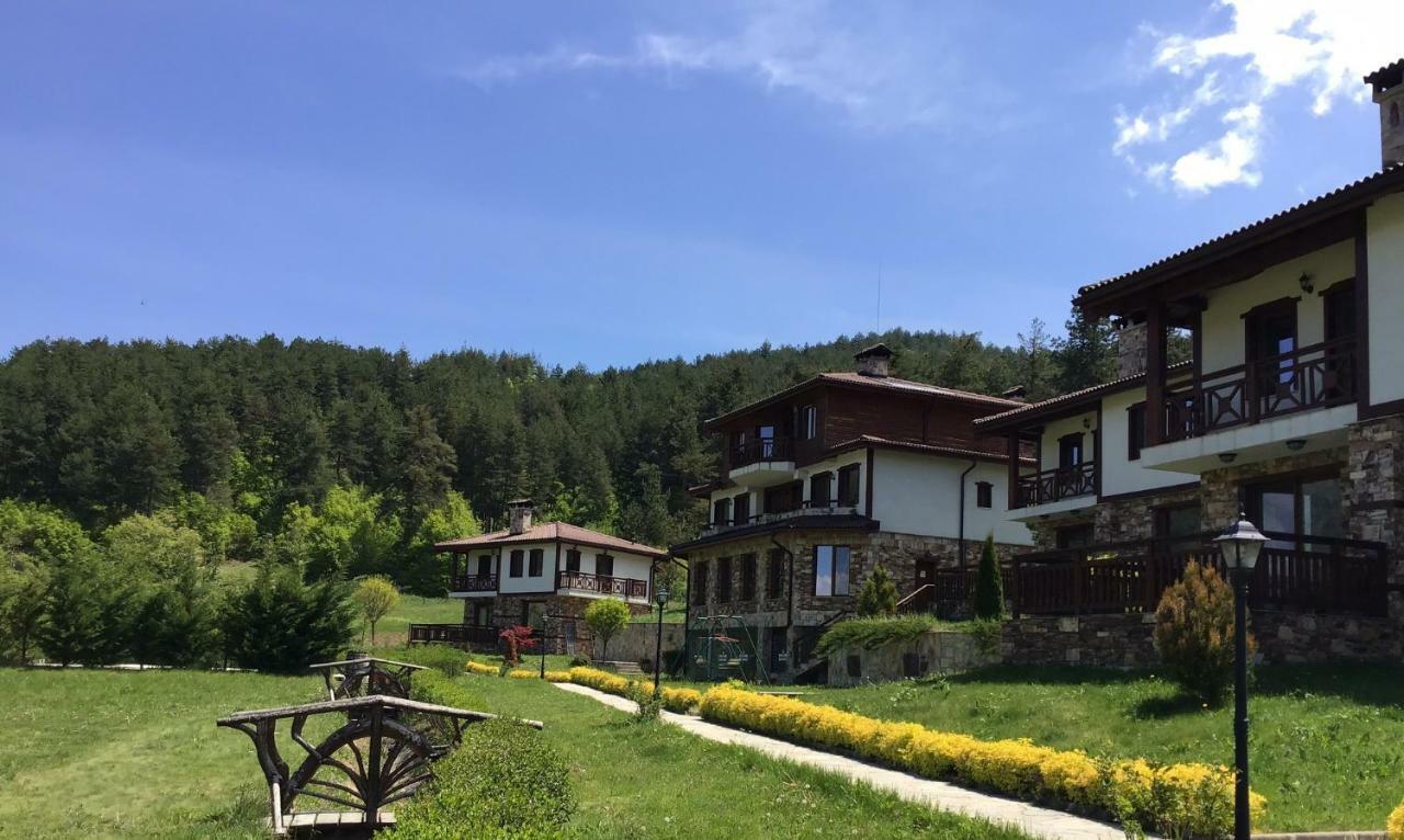 Хотел Планински Кът Dorkovo Exteriör bild